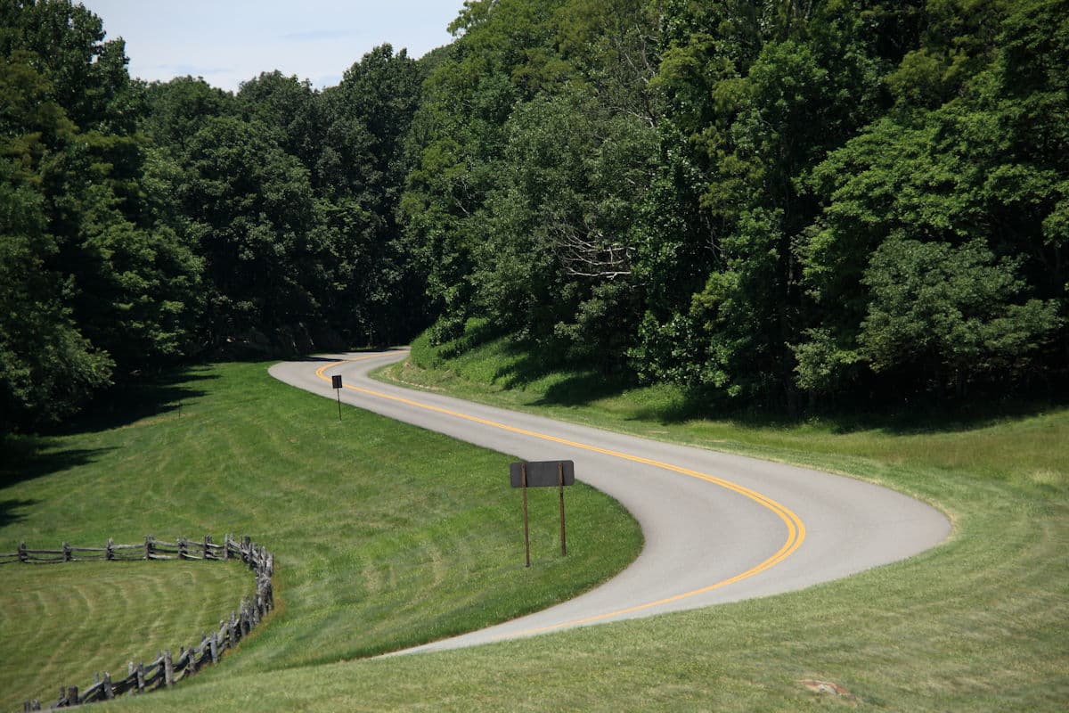 mountain pass on the blue ridge parkway in virginia